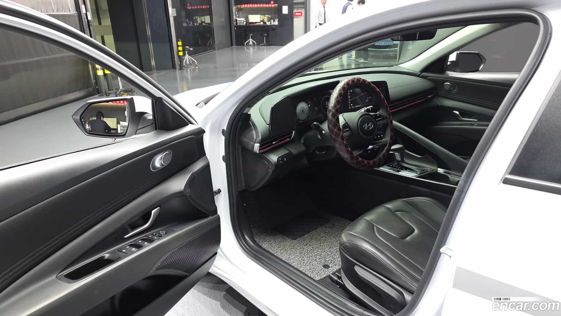 AVANTE Hyundai 2024.11-INNER-010