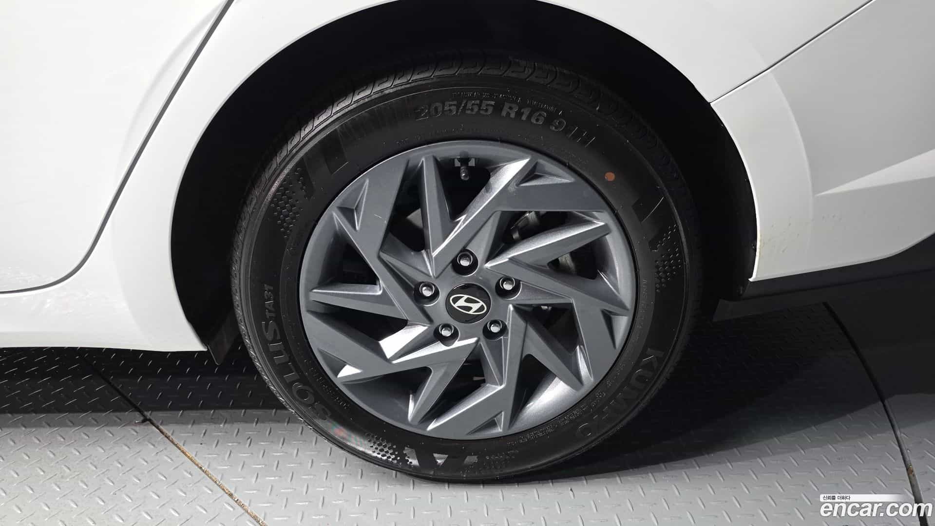 AVANTE Hyundai 2024.11-OUTER-031
