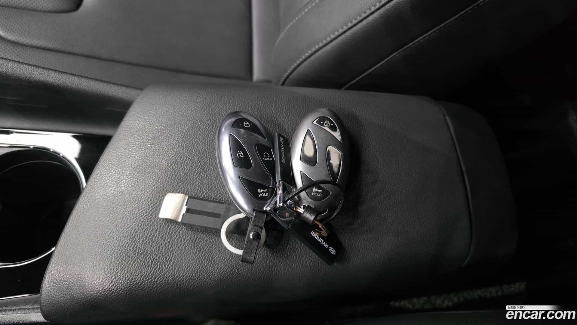 AVANTE Hyundai 2024.11-OPTION-041