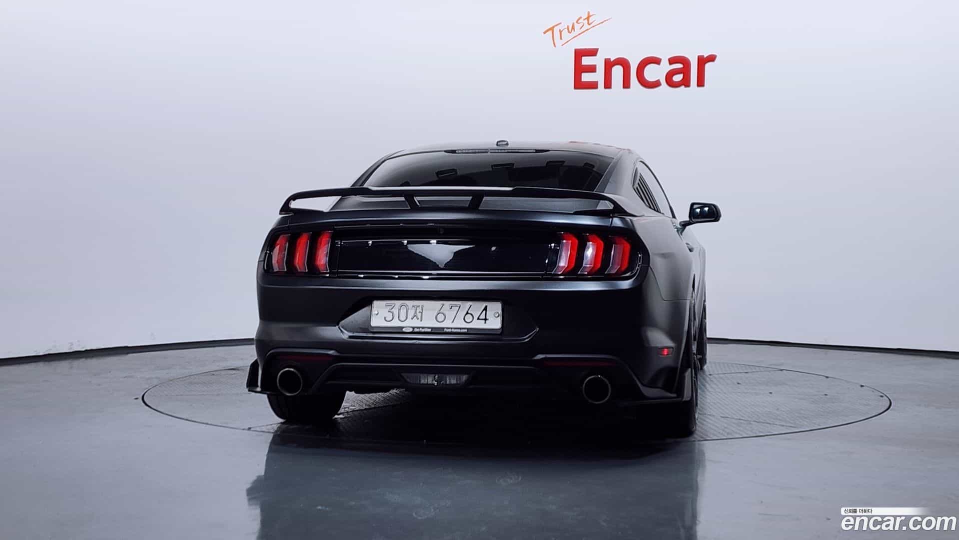 Mustang Ford 2018.4-OUTER-004