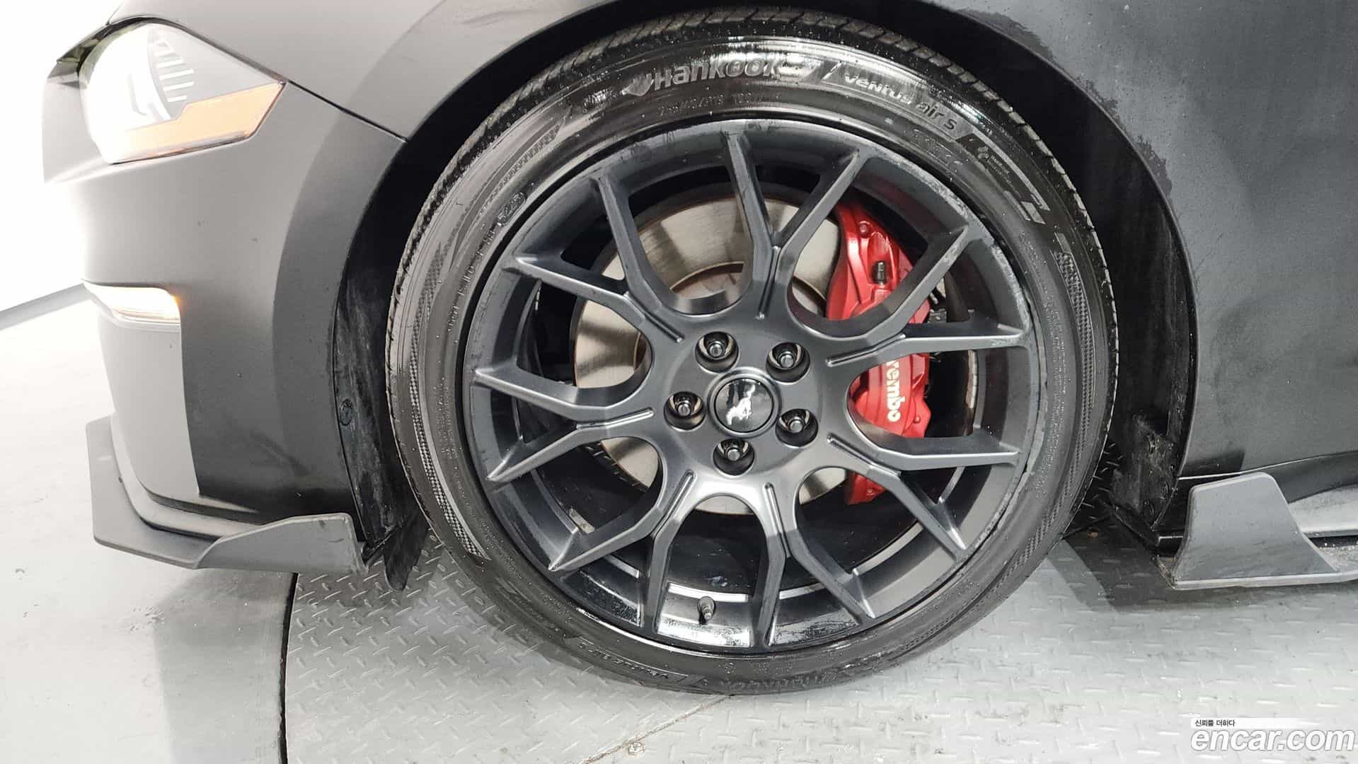 Mustang Ford 2018.4-OUTER-005