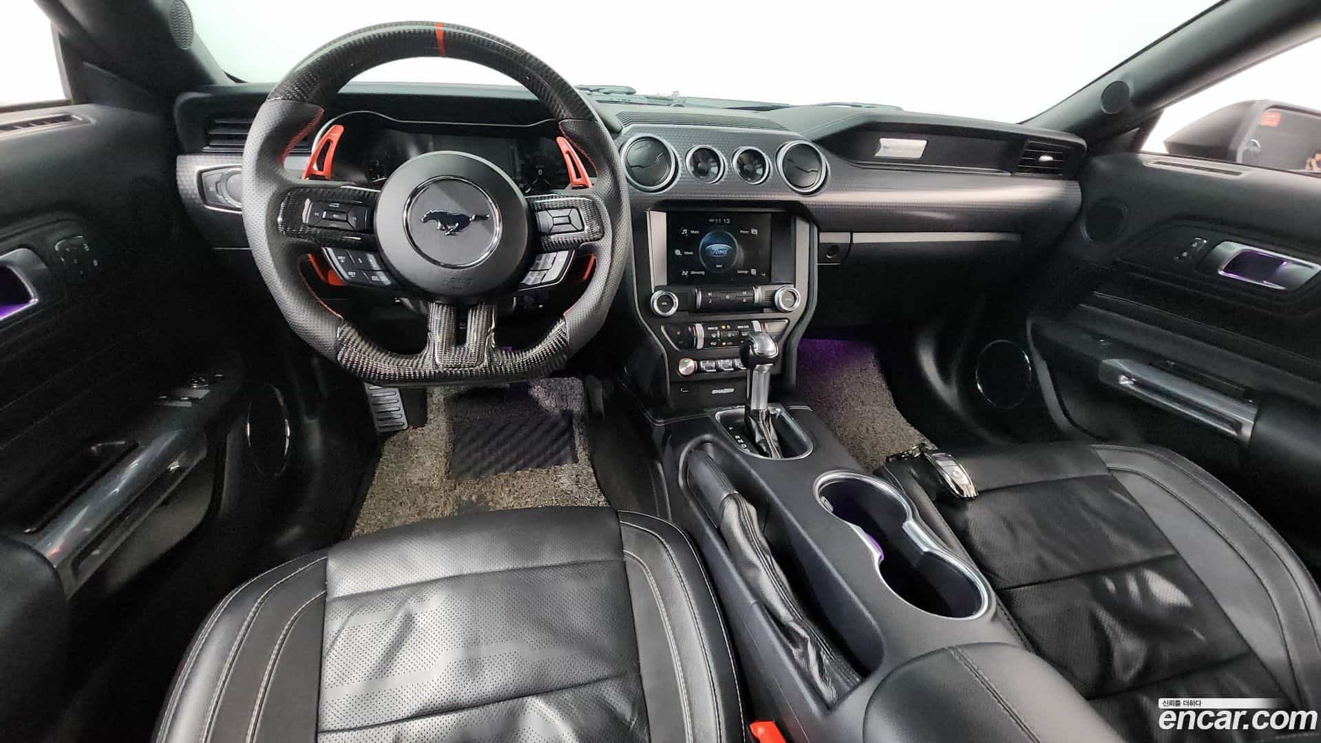 Mustang Ford 2018.4-INNER-007