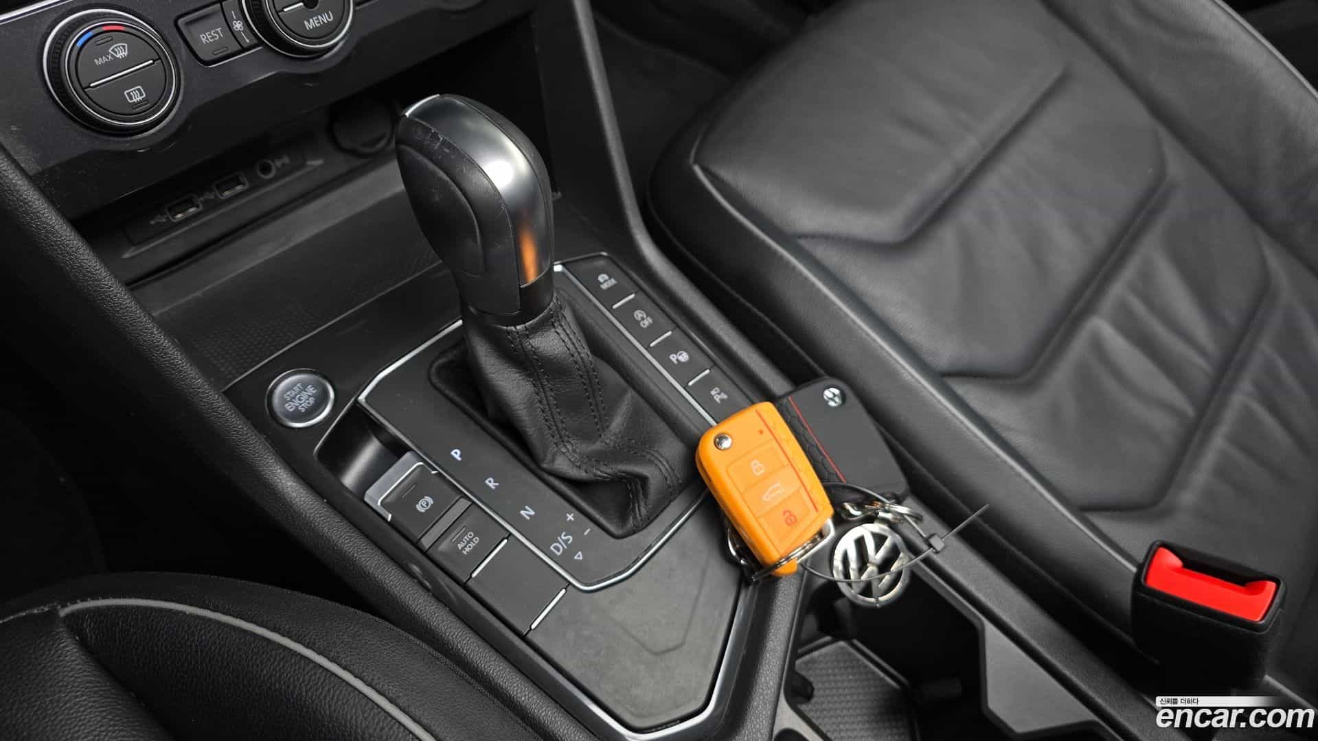 Tiguan Volkswagen 2020.5-INNER-009