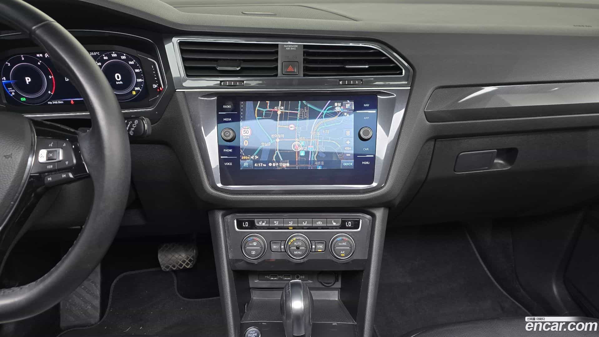 Tiguan Volkswagen 2020.5-OPTION-017