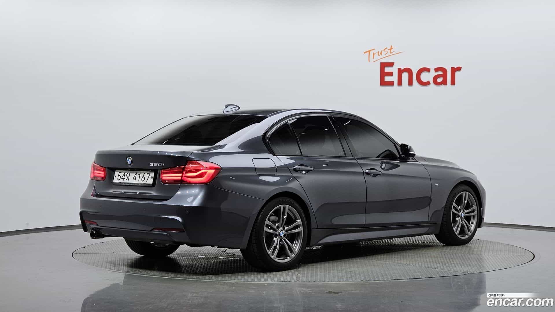 3-Series BMW 2017.9-OUTER-002