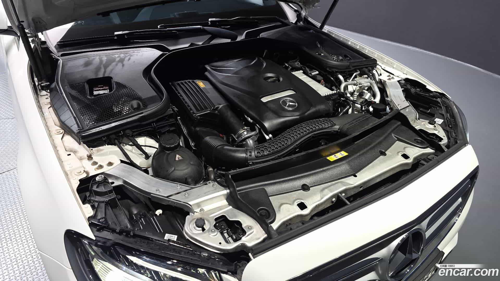 E-Class Mercedes-Benz 2019.8-OUTER-006