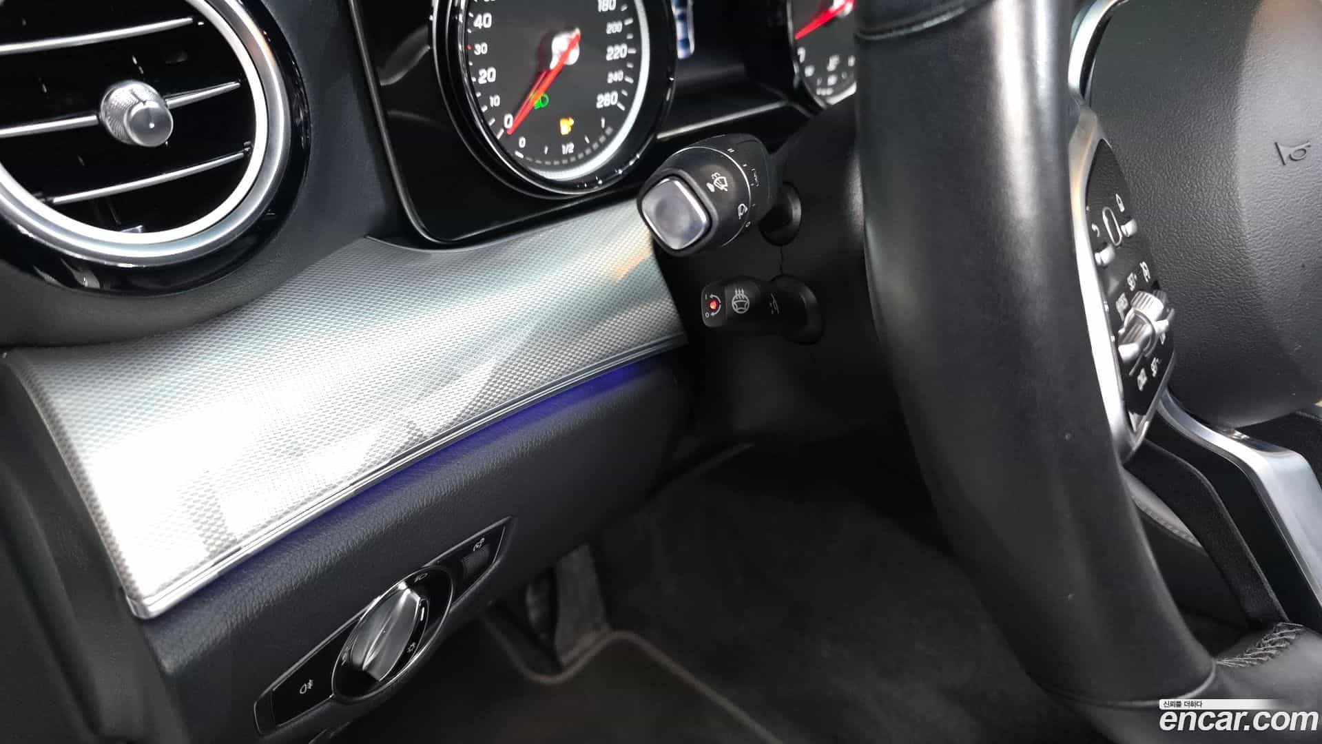 E-Class Mercedes-Benz 2019.8-OPTION-017