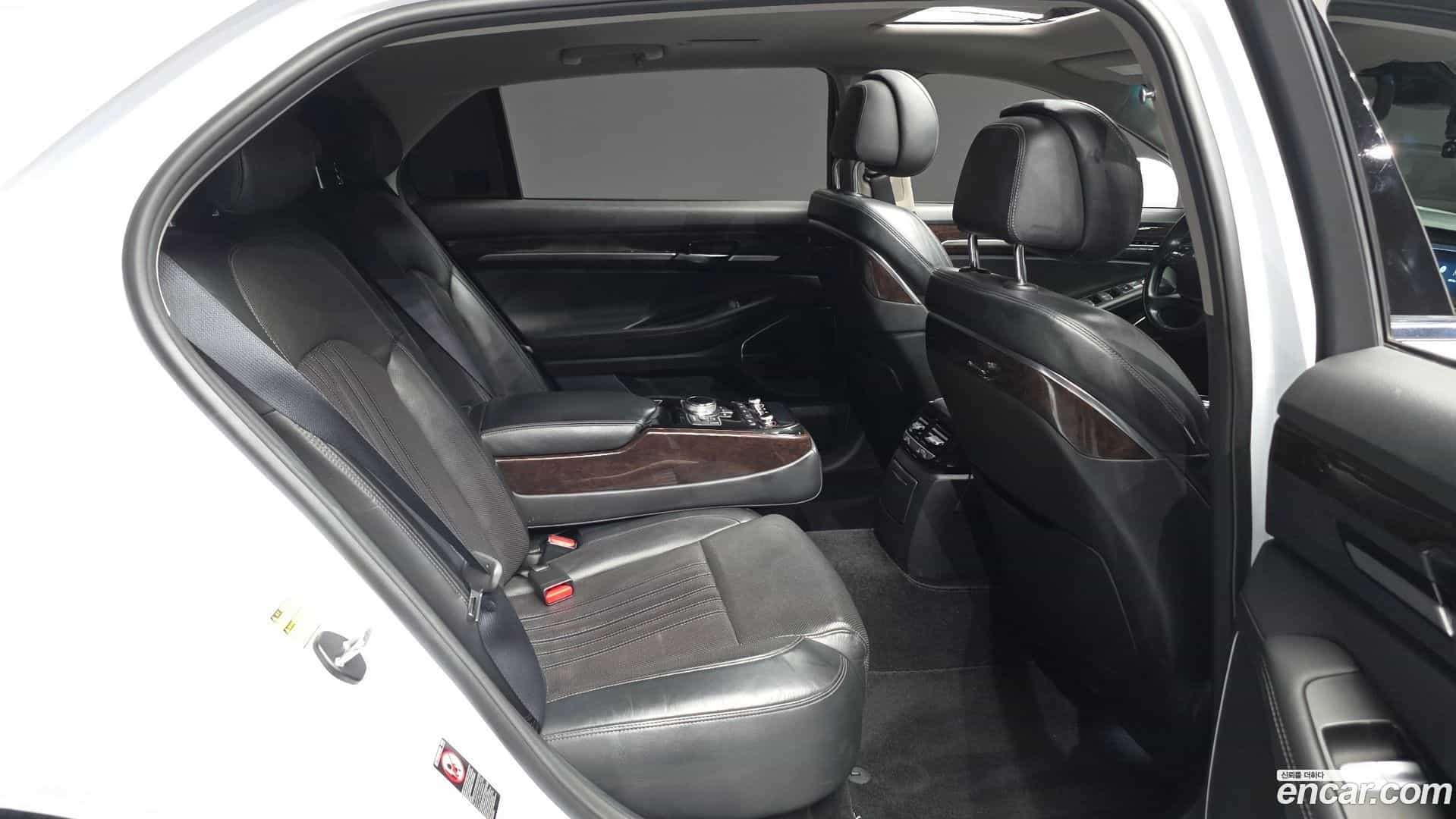 EQ900 Genesis 2016.7-OPTION-015