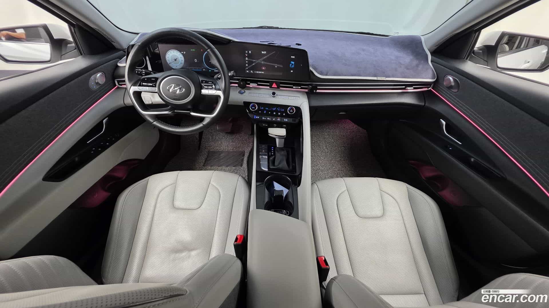 AVANTE Hyundai 2022.11-INNER-007