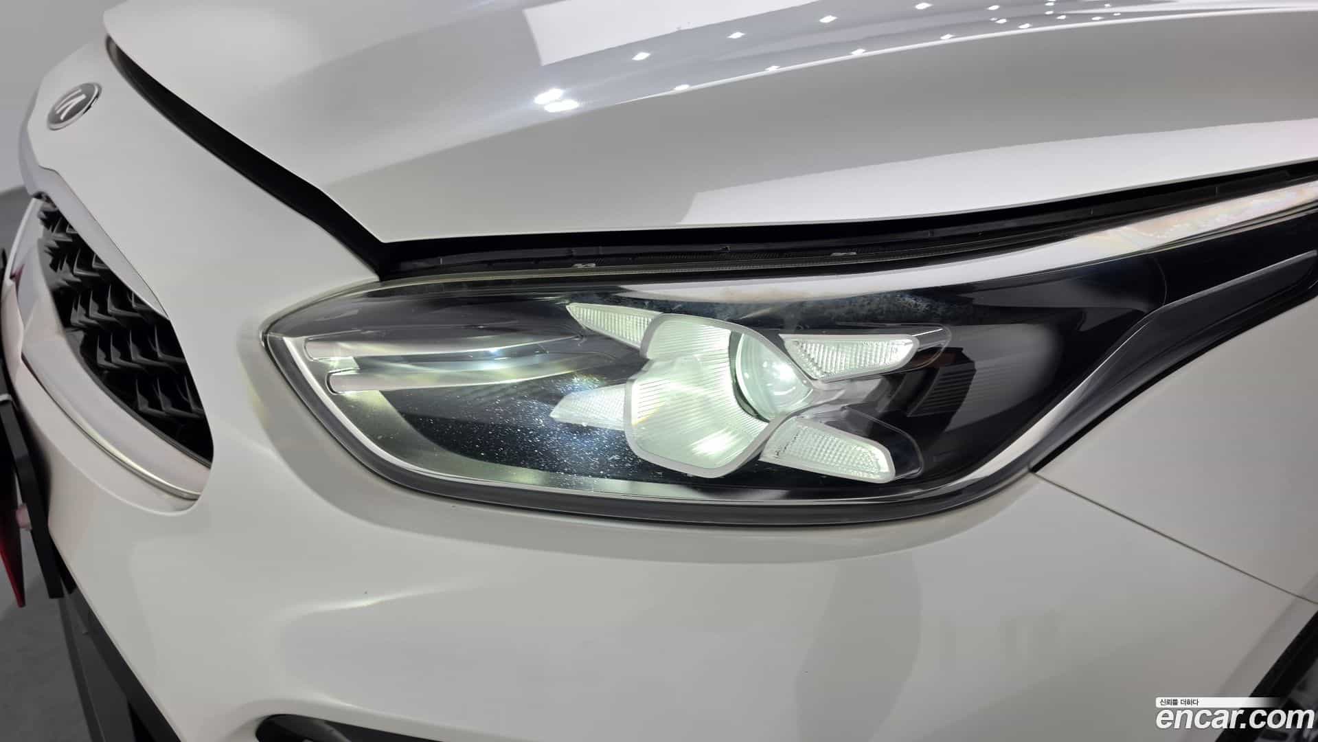 K3 Kia 2019.0-OUTER-032