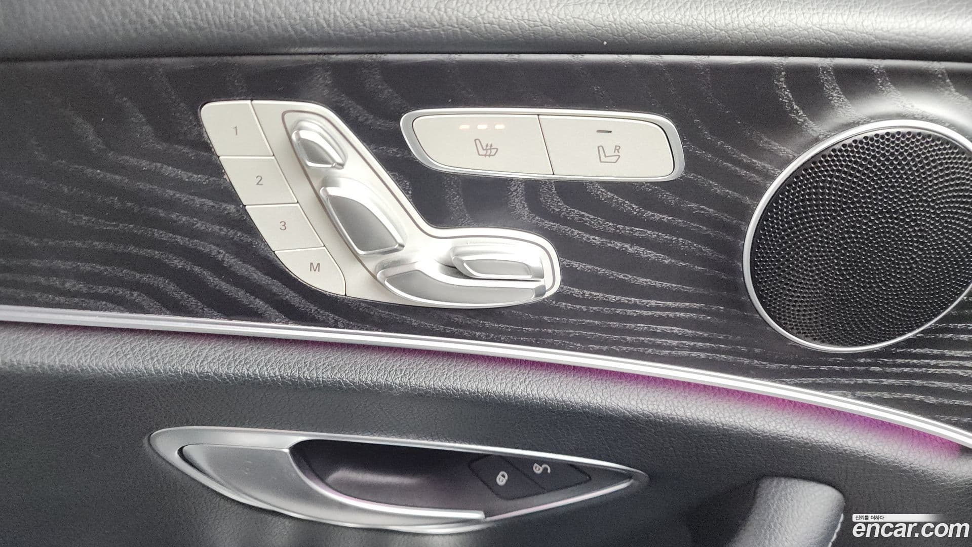 Main__Slider__Photo:E-Class Mercedes-Benz 2018.11-34