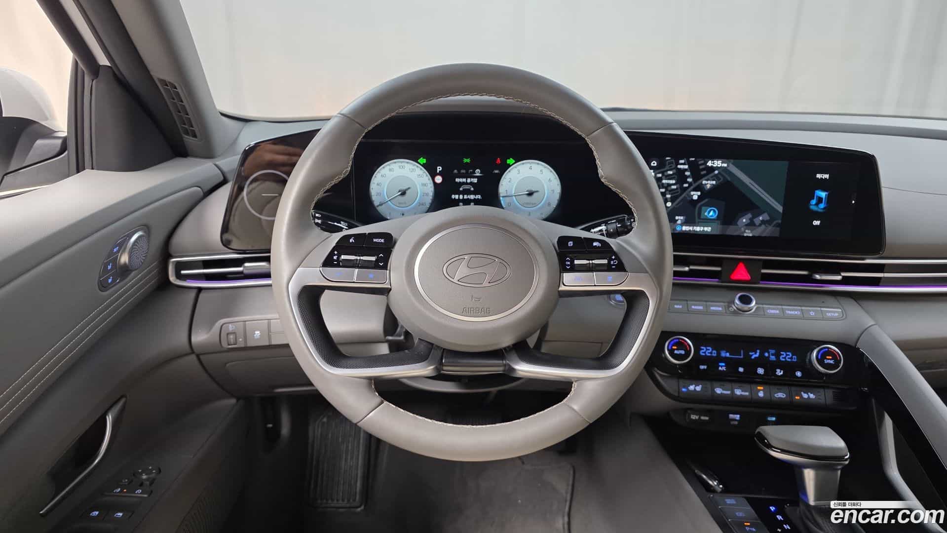 AVANTE Hyundai 2024.0-OPTION-017