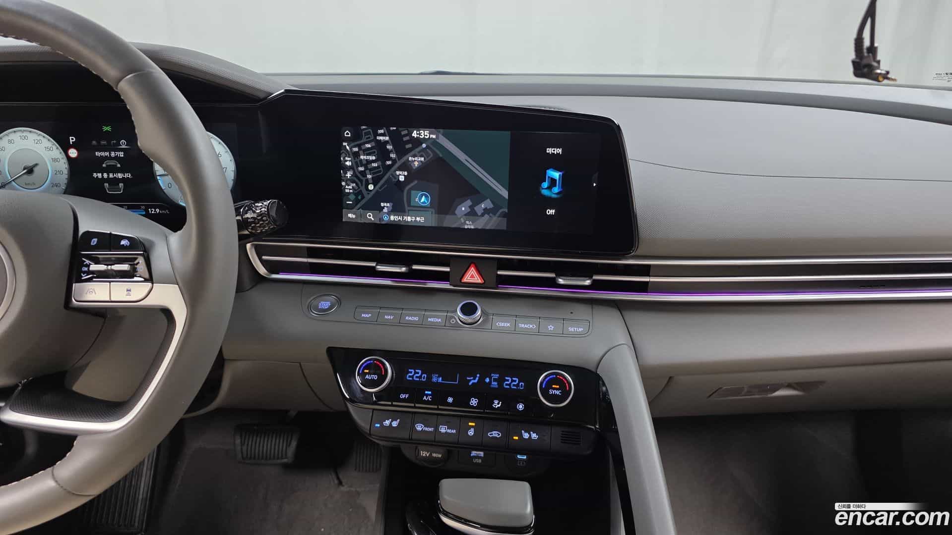 AVANTE Hyundai 2024.0-OPTION-018