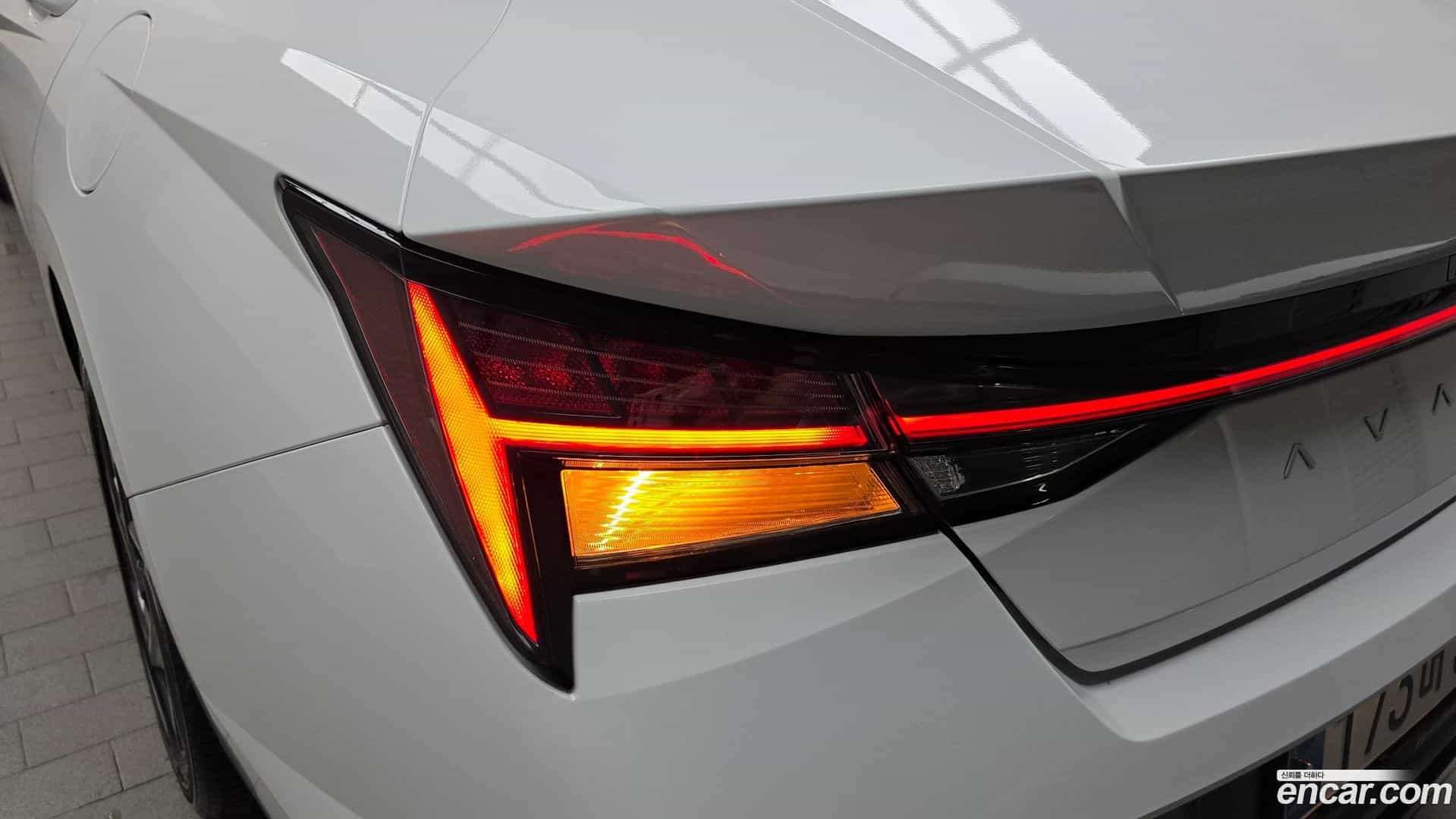 AVANTE Hyundai 2024.0-OUTER-033