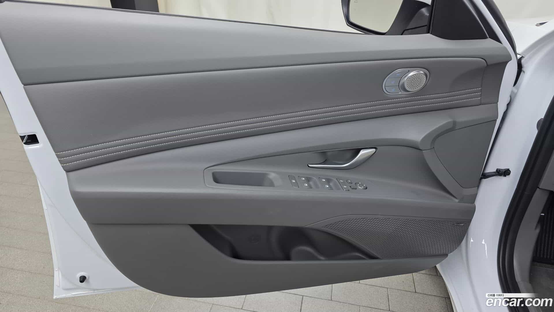 AVANTE Hyundai 2024.0-INNER-034