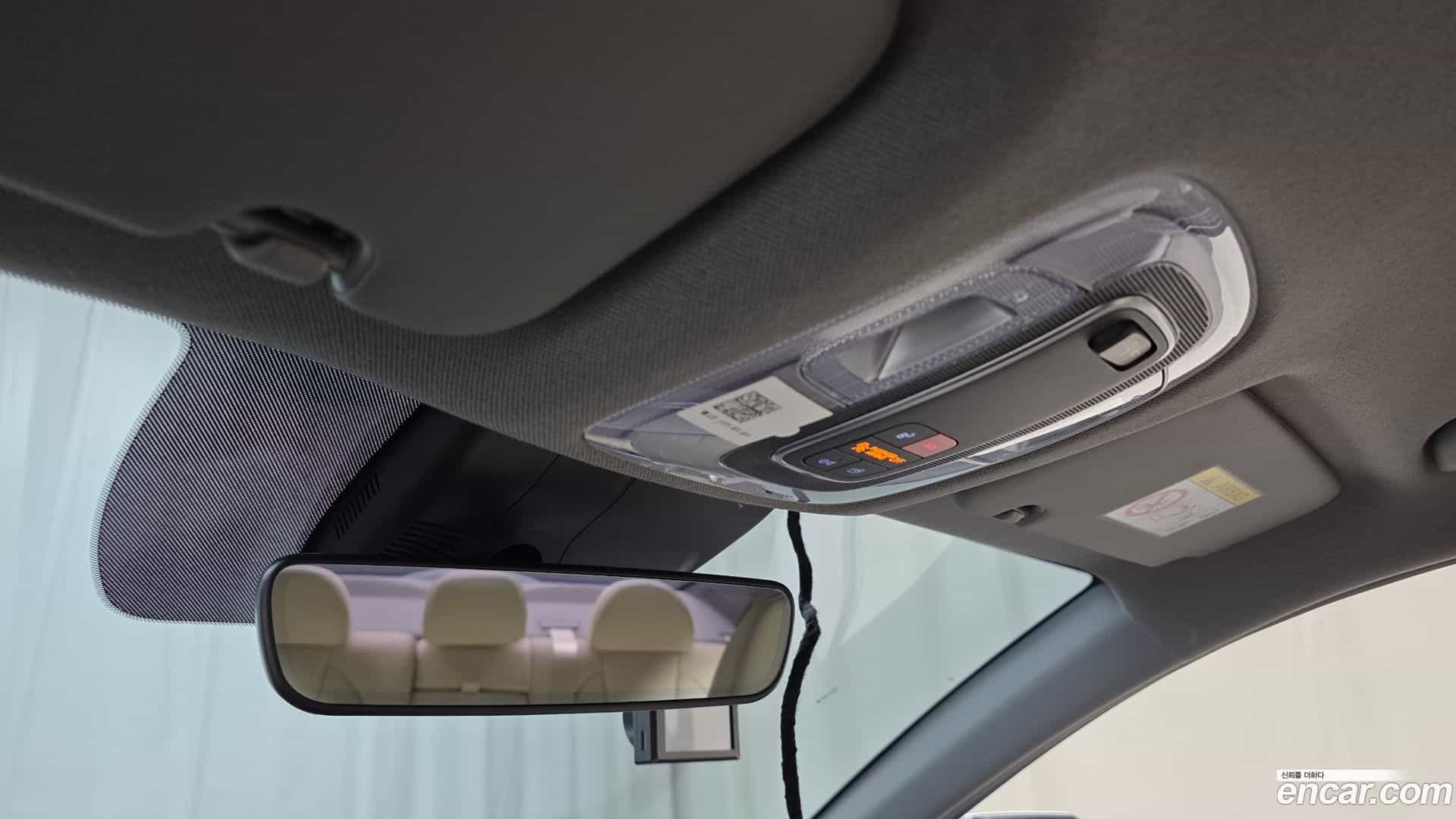 AVANTE Hyundai 2024.0-OPTION-042