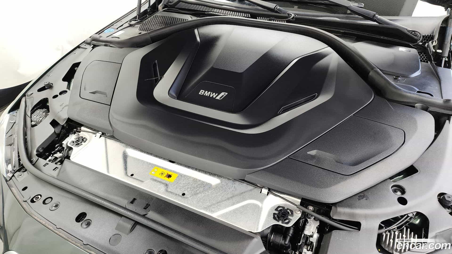 i4 BMW 2022.3-OUTER-006