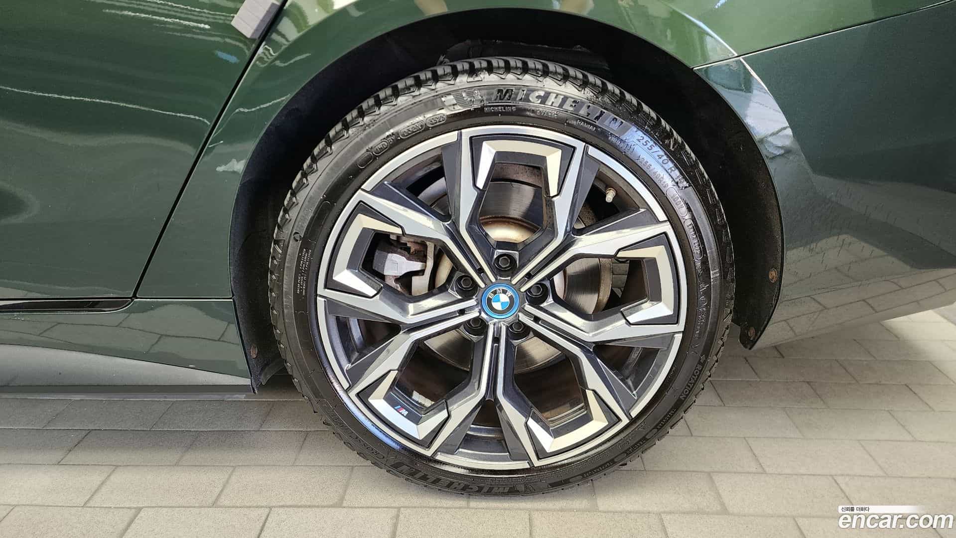 i4 BMW 2022.3-OUTER-031
