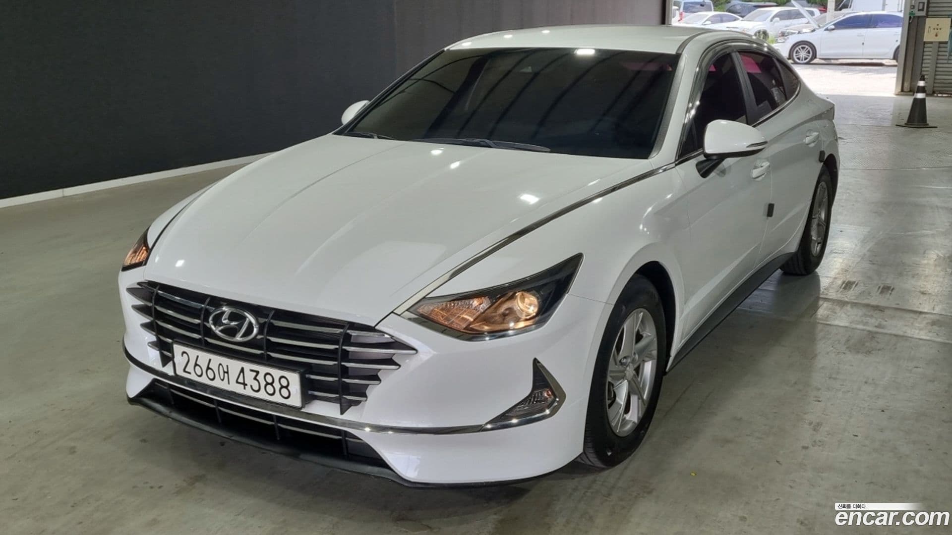 Main__Slider__Photo:Sonata Hyundai 2020.3-0