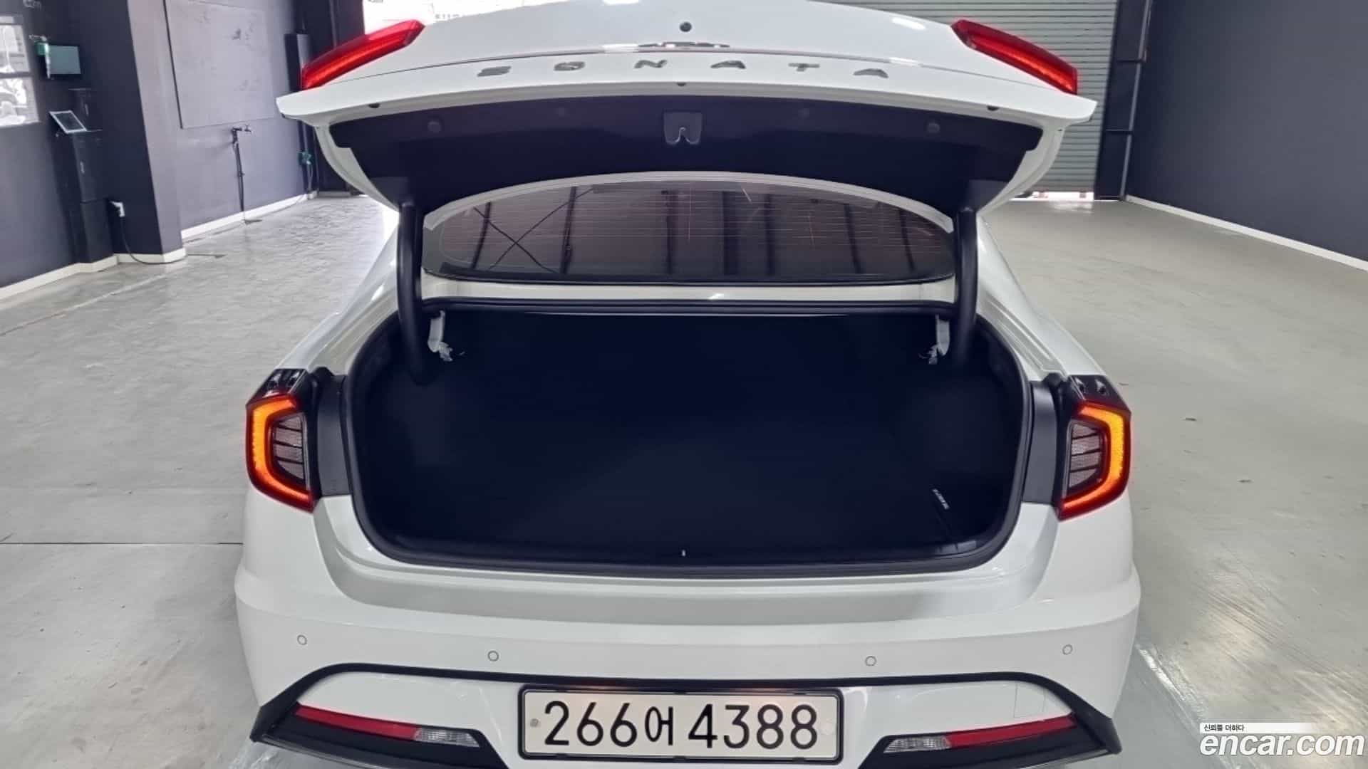 Sonata Hyundai 2020.3-OPTION-022