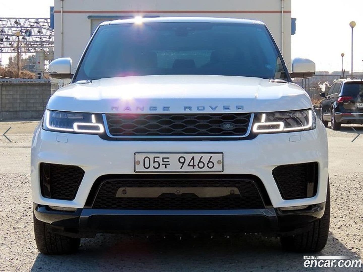 Main__Slider__Photo:Range Rover Sport Land Rover 2018.3-0