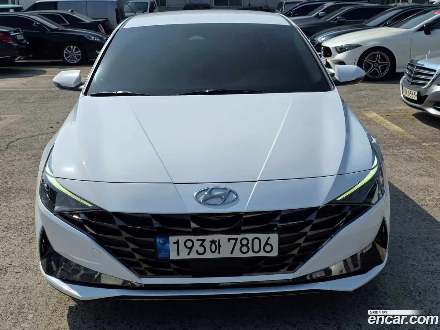 AVANTE Hyundai 2022.1-OUTER-002