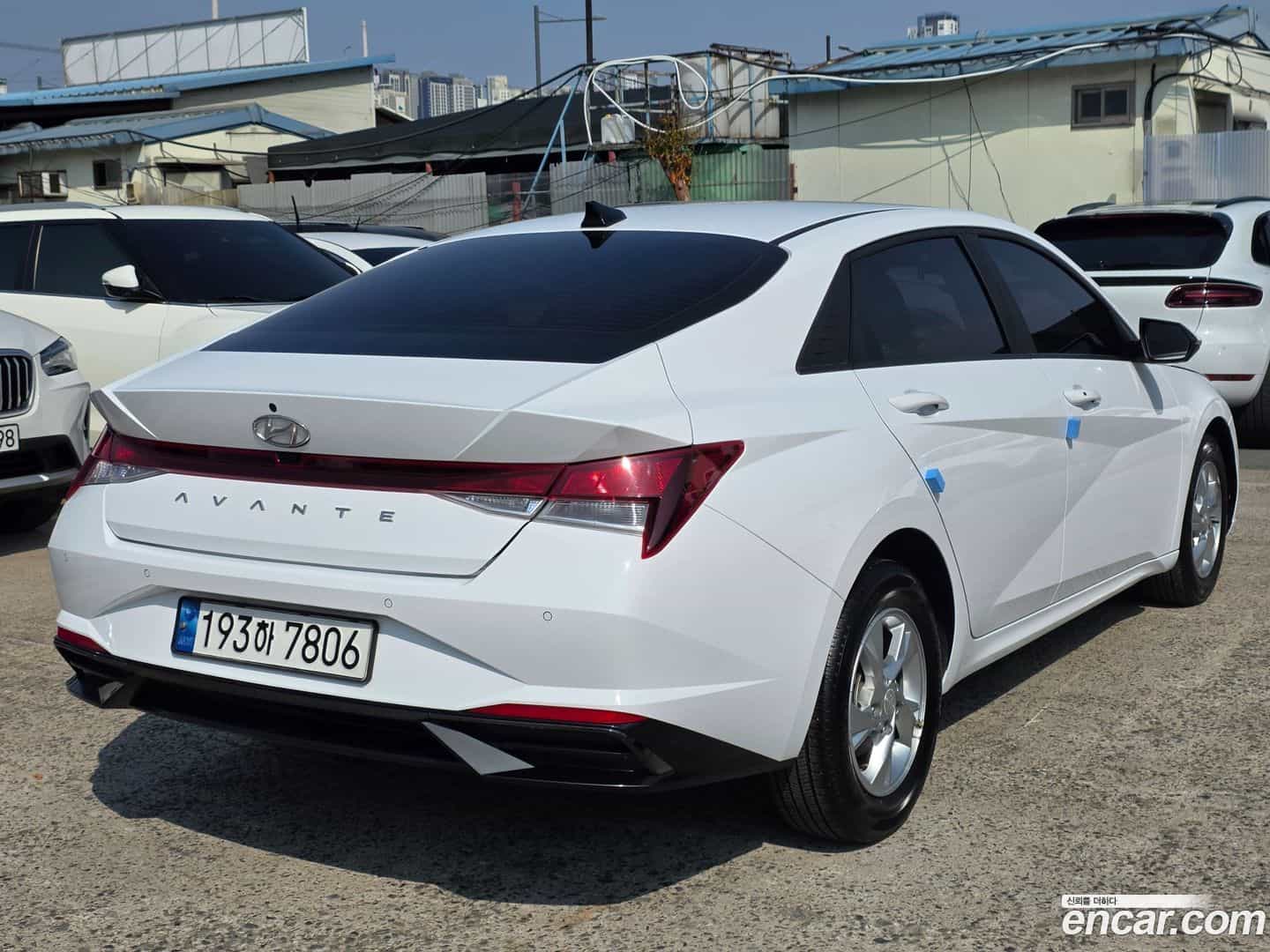AVANTE Hyundai 2022.1-OUTER-006