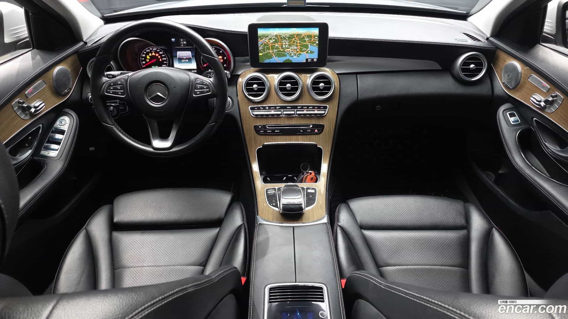 C-Class Mercedes-Benz 2016.5-INNER-007