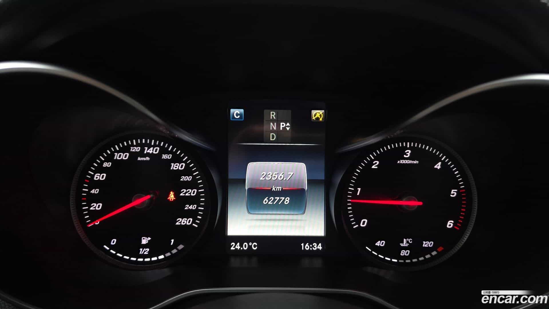 C-Class Mercedes-Benz 2016.5-INNER-008
