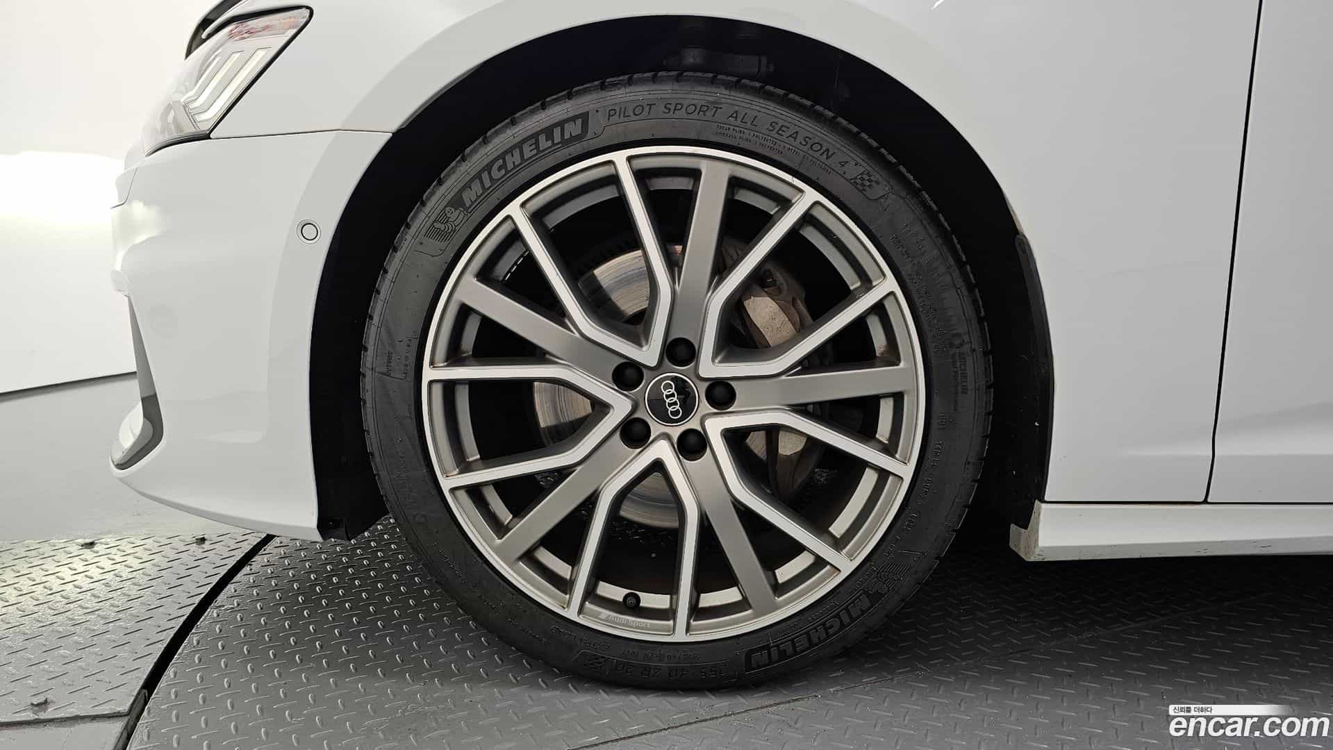 A6 Audi 2022.3-OUTER-005