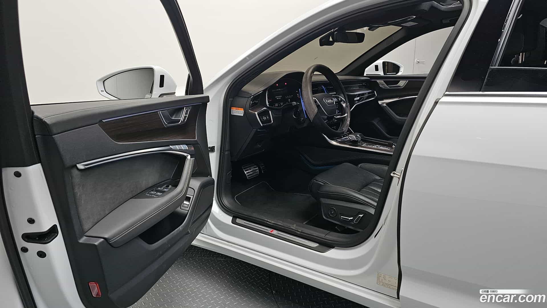 A6 Audi 2022.3-INNER-010