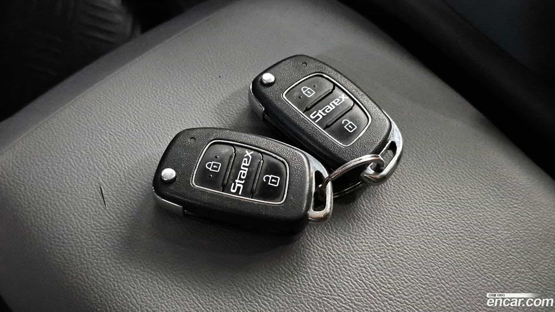 Starex Hyundai 2018.8-OPTION-023