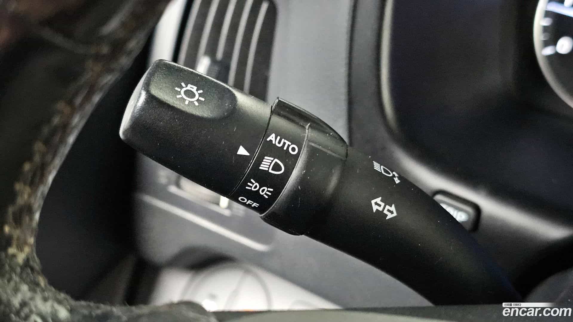 Starex Hyundai 2018.8-OPTION-041