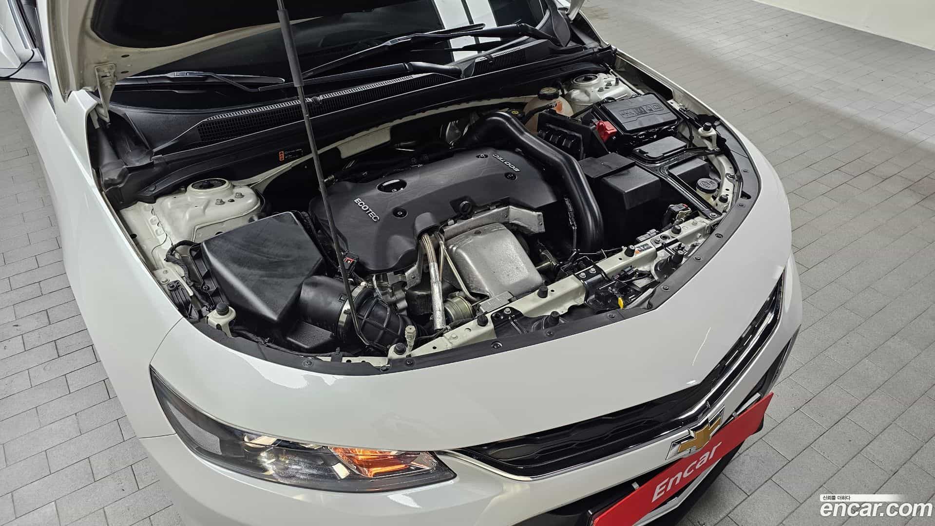 Malibu Chevrolet 2017.10-OUTER-006