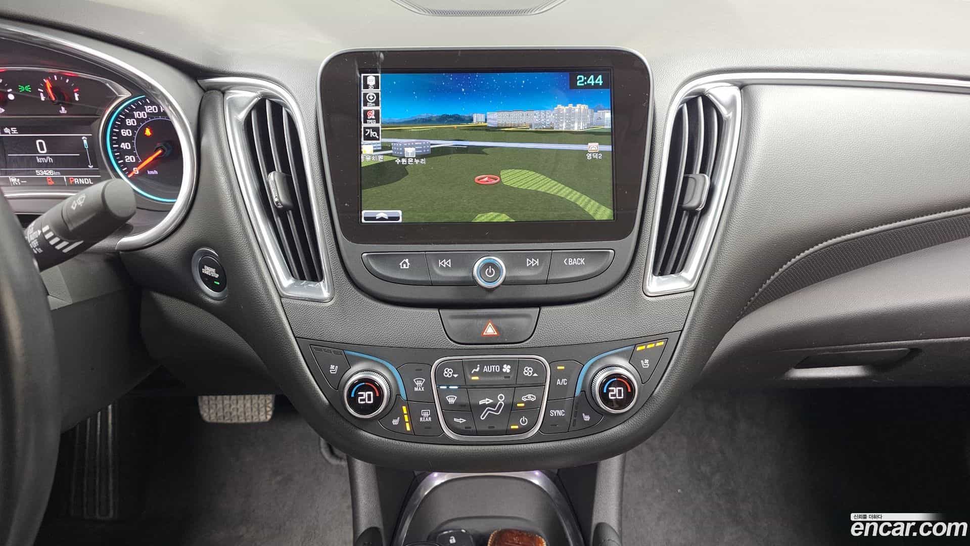 Malibu Chevrolet 2017.10-OPTION-016