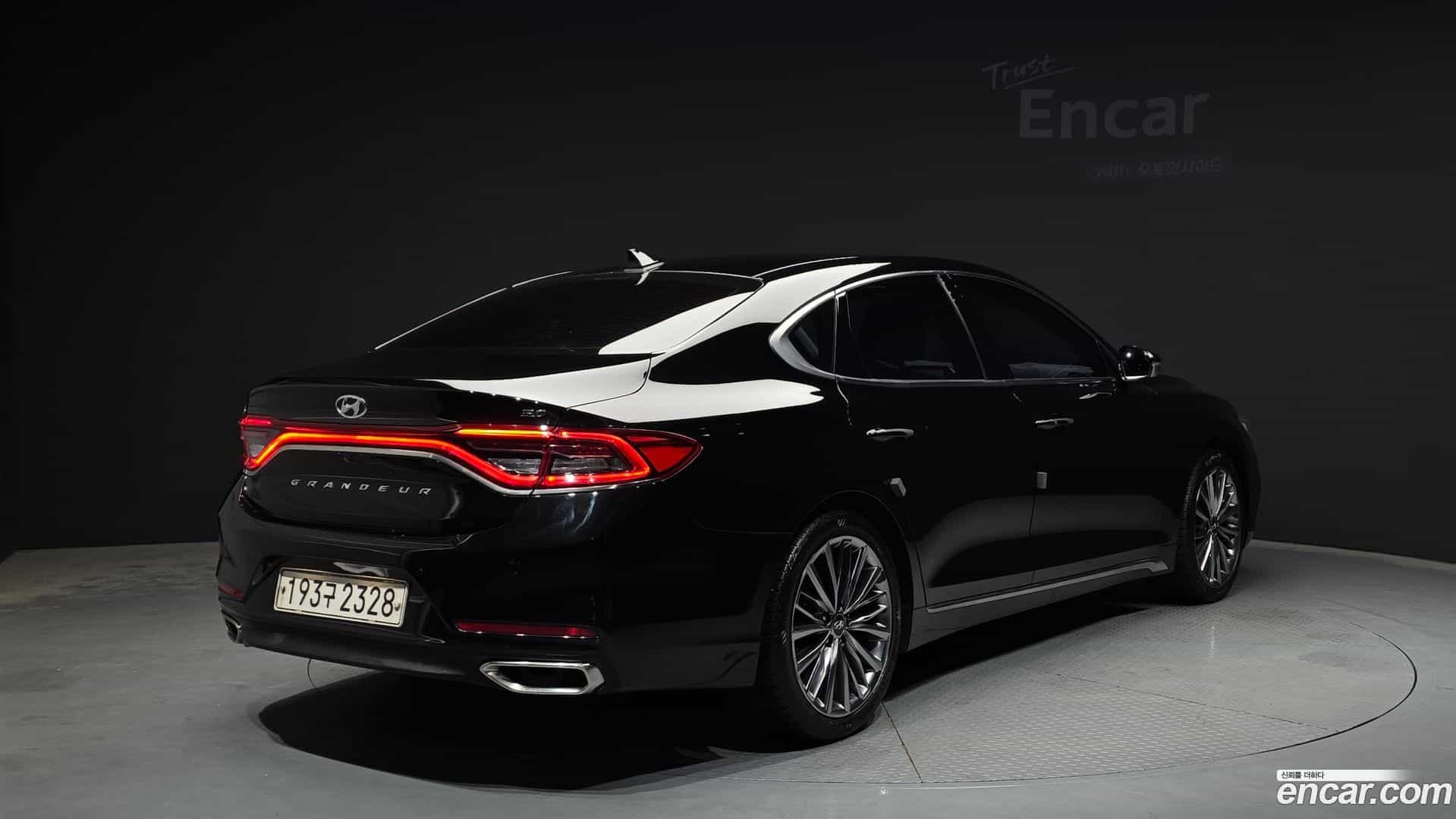 Grandeur Hyundai 2019.0-OUTER-002