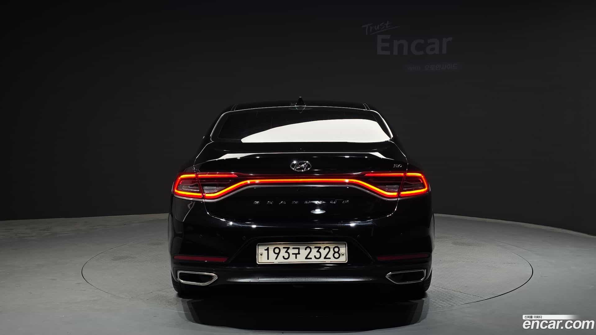 Grandeur Hyundai 2019.0-OUTER-004