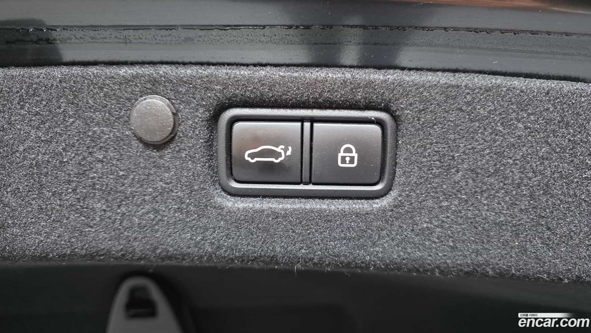 Grandeur Hyundai 2019.0-OPTION-020