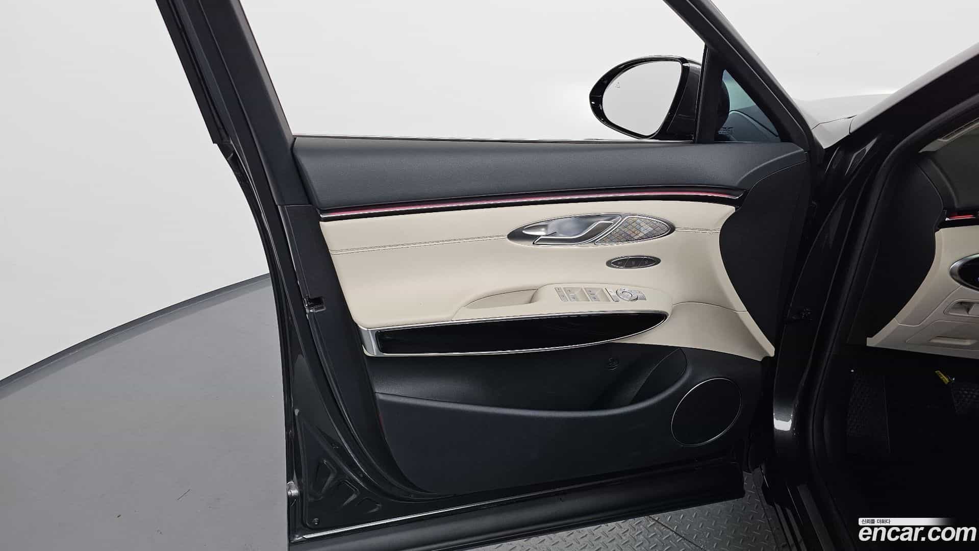 GV70 Genesis 2025.2-INNER-034
