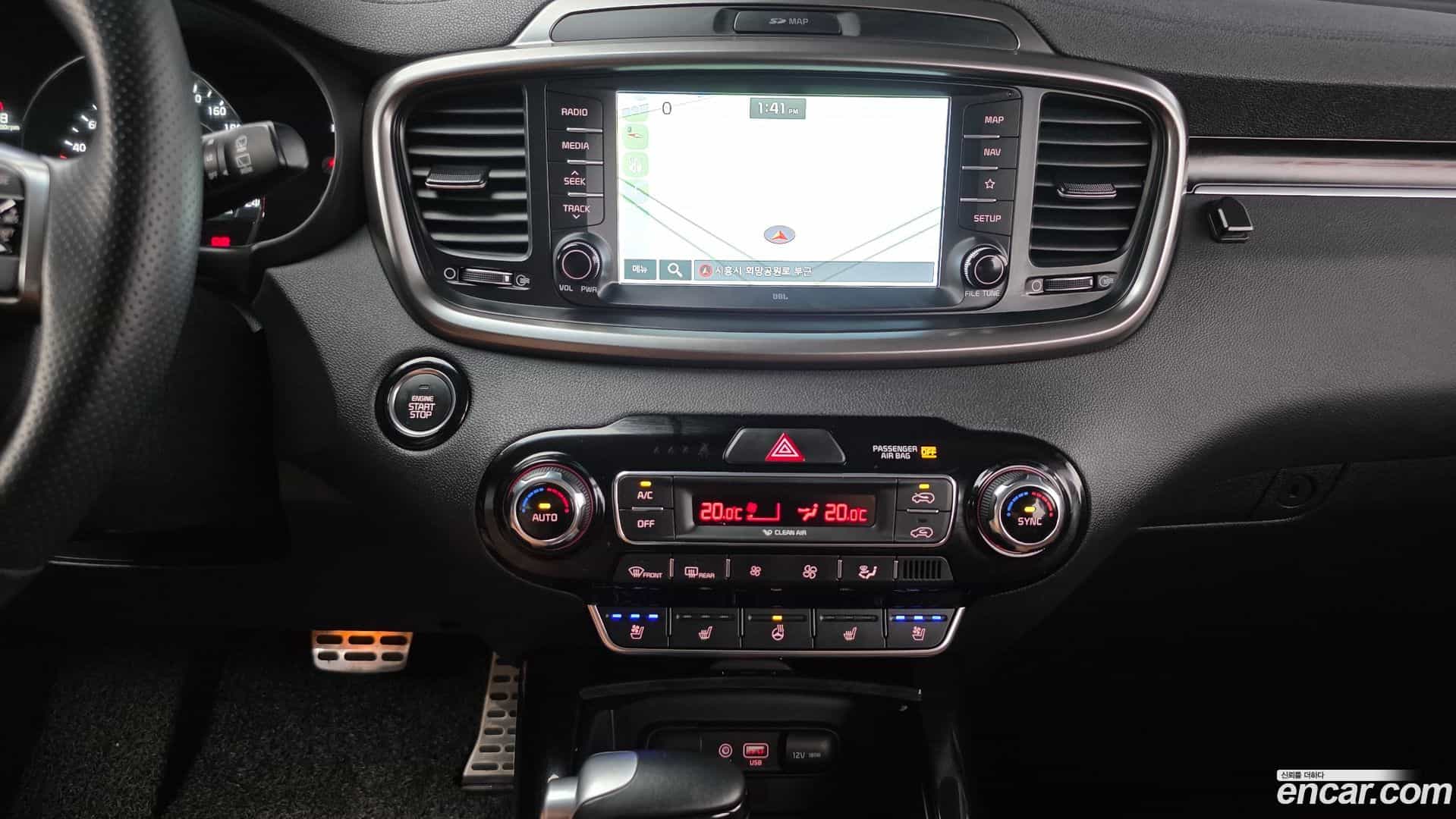 Sorento Kia 2019.7-OPTION-022