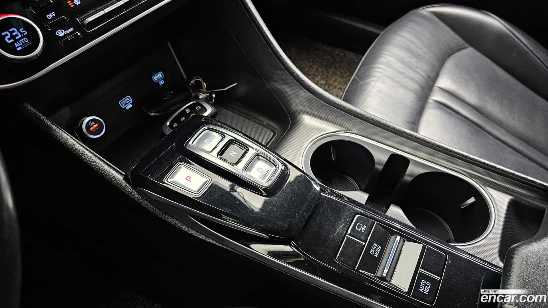 Sonata Hyundai 2019.3-INNER-009
