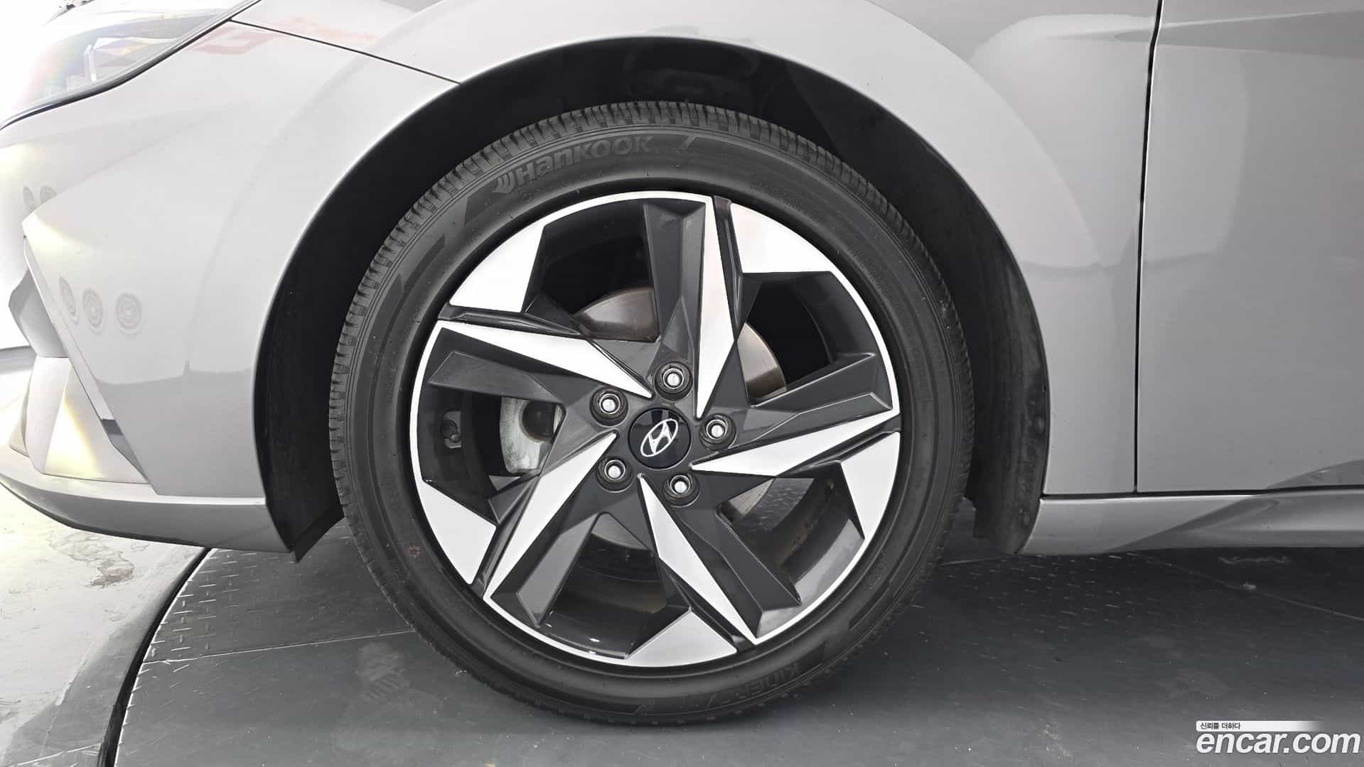 AVANTE Hyundai 2020.5-OUTER-005