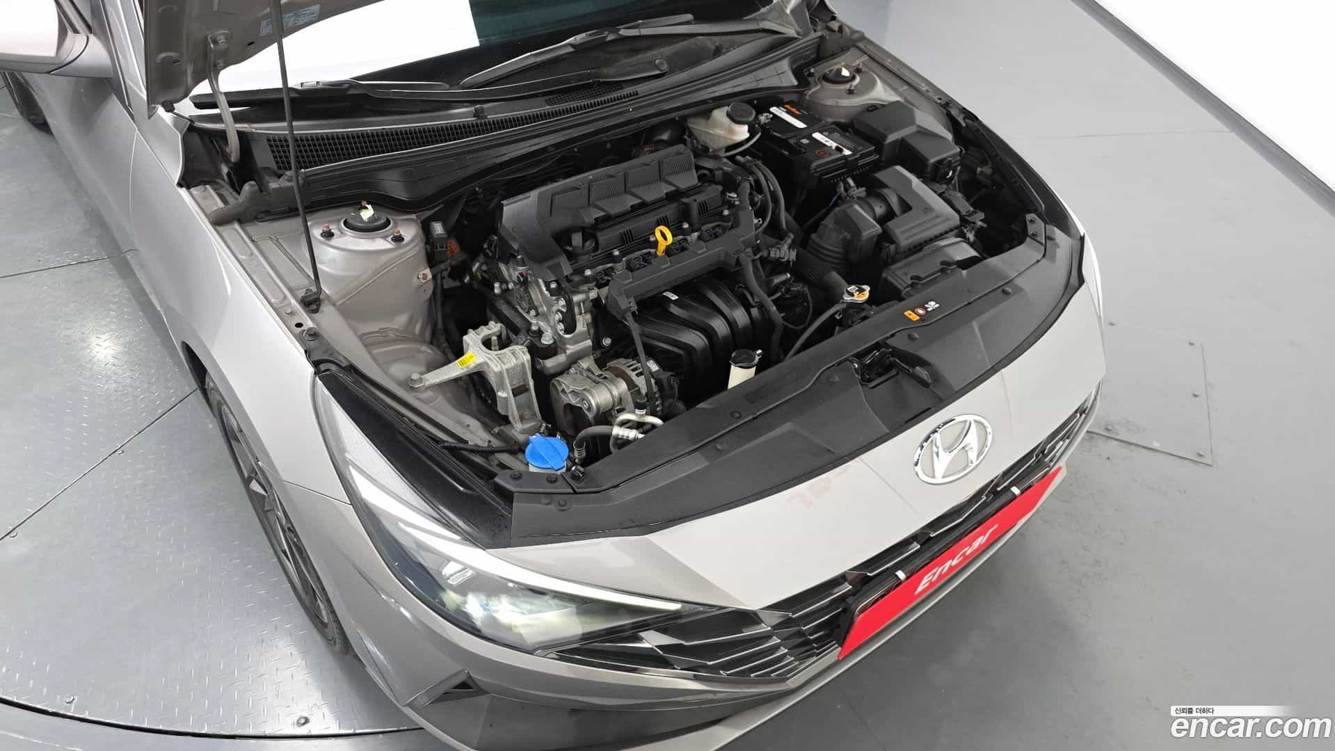 AVANTE Hyundai 2020.5-OUTER-006