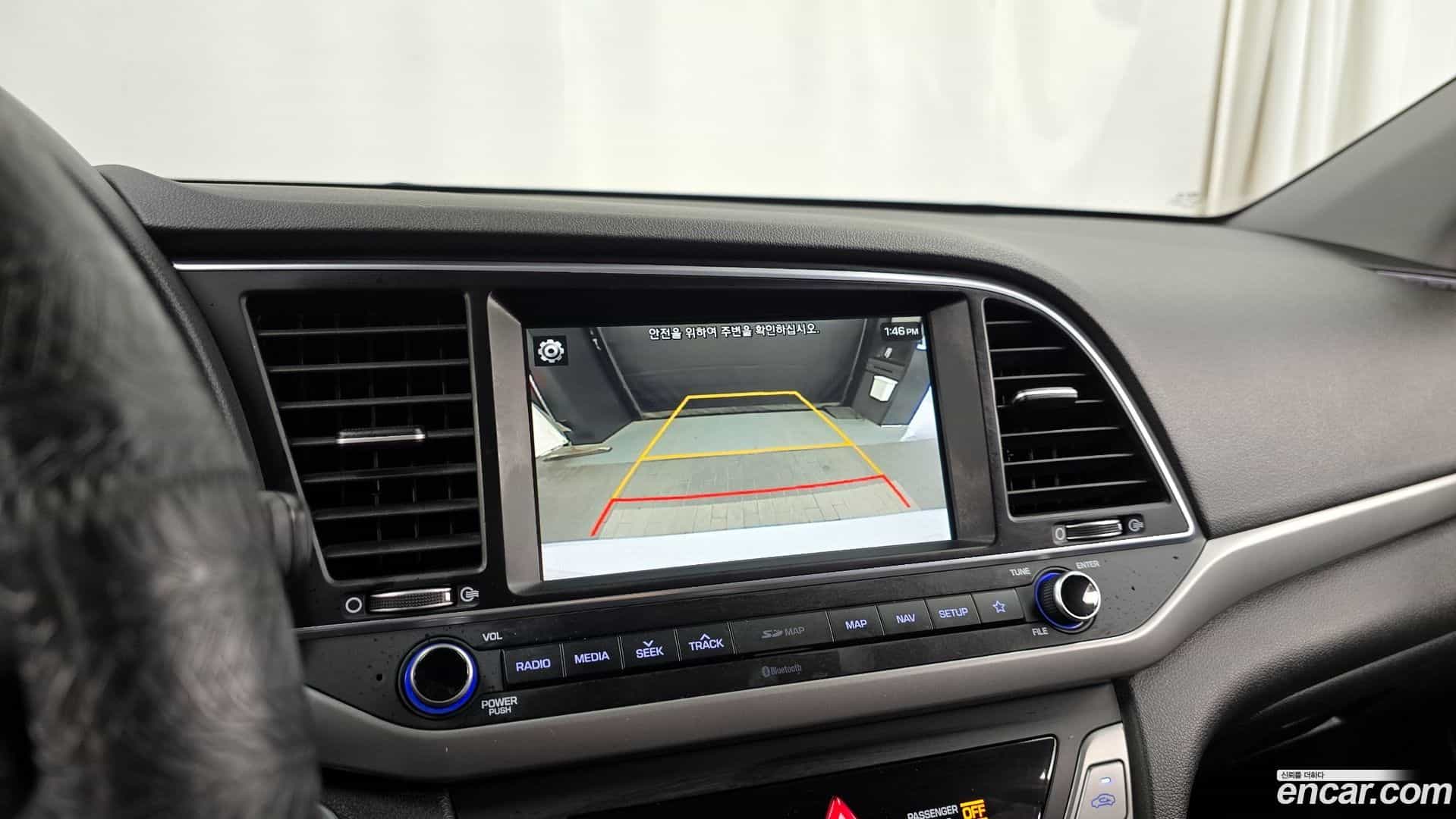 AVANTE Hyundai 2018.6-OPTION-019