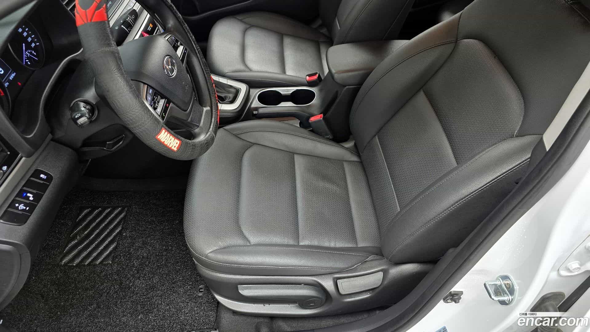 AVANTE Hyundai 2018.6-OPTION-043