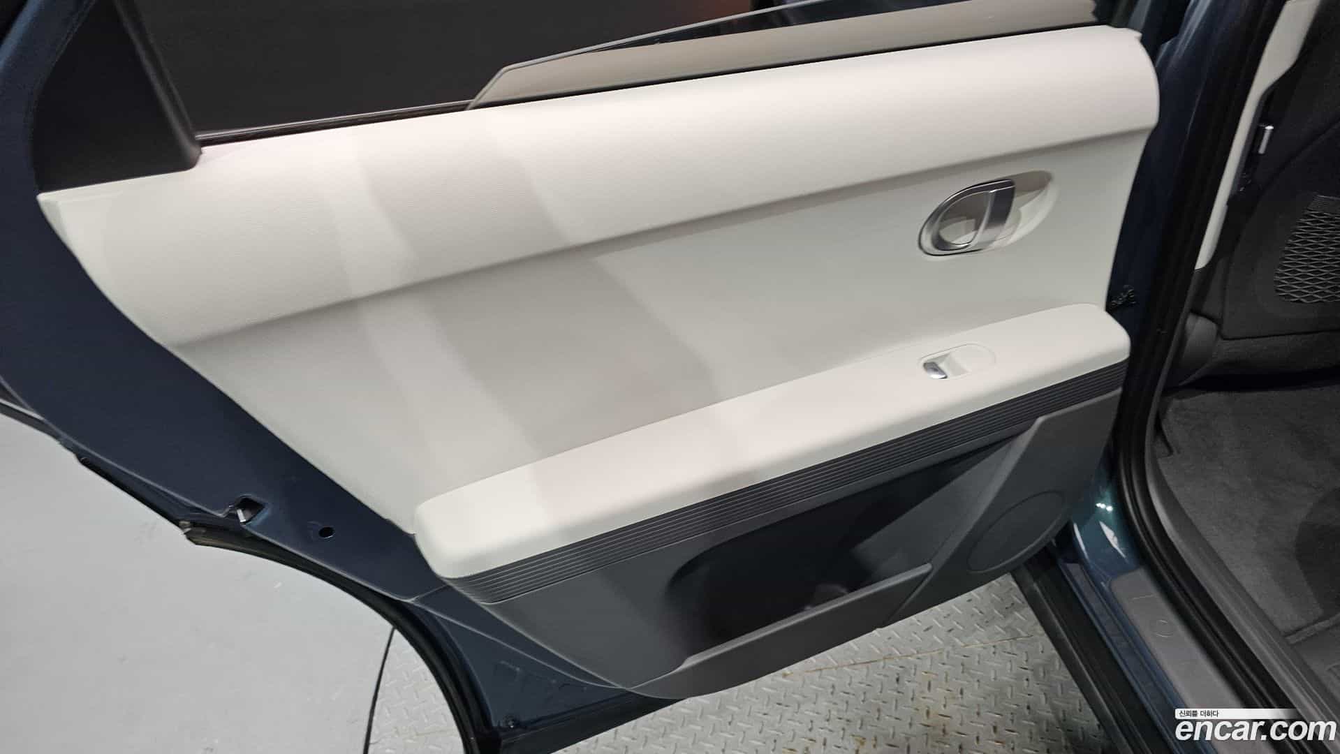Ioniq5 Hyundai 2023.7-INNER-035