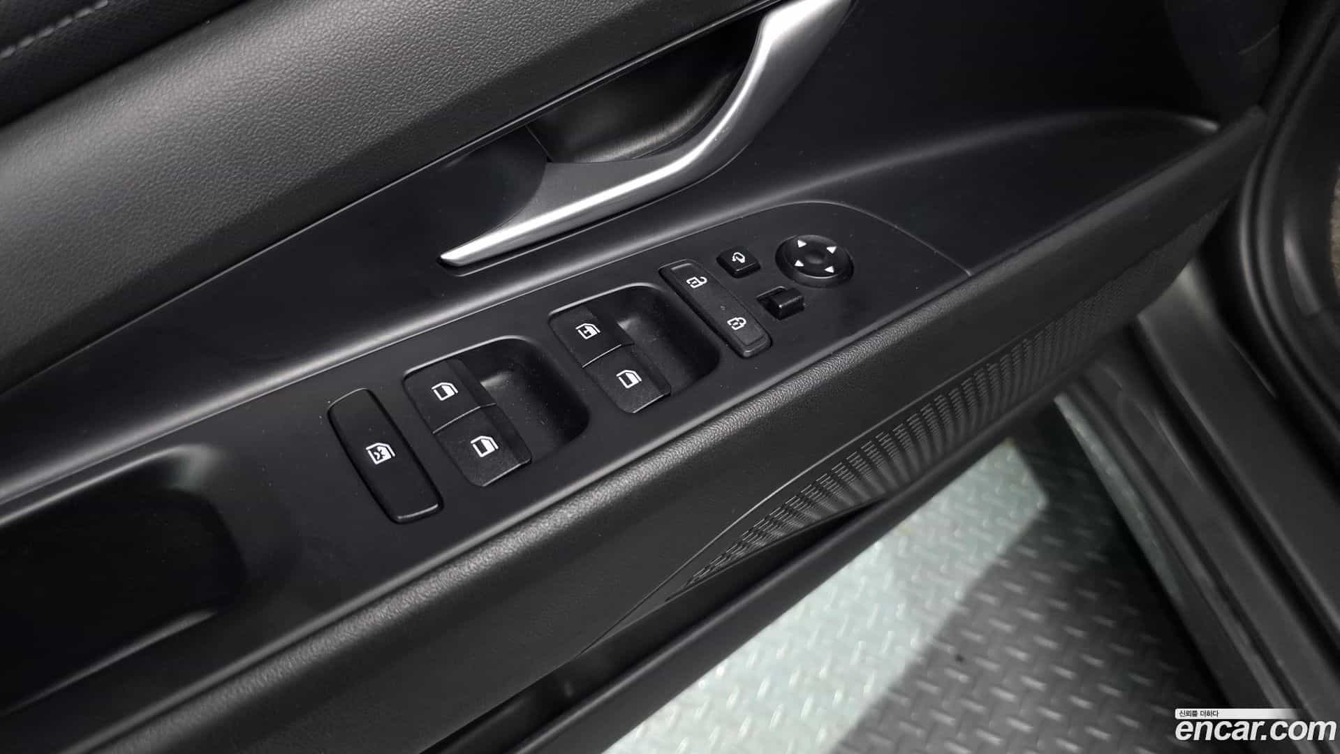 AVANTE Hyundai 2021.2-OPTION-022