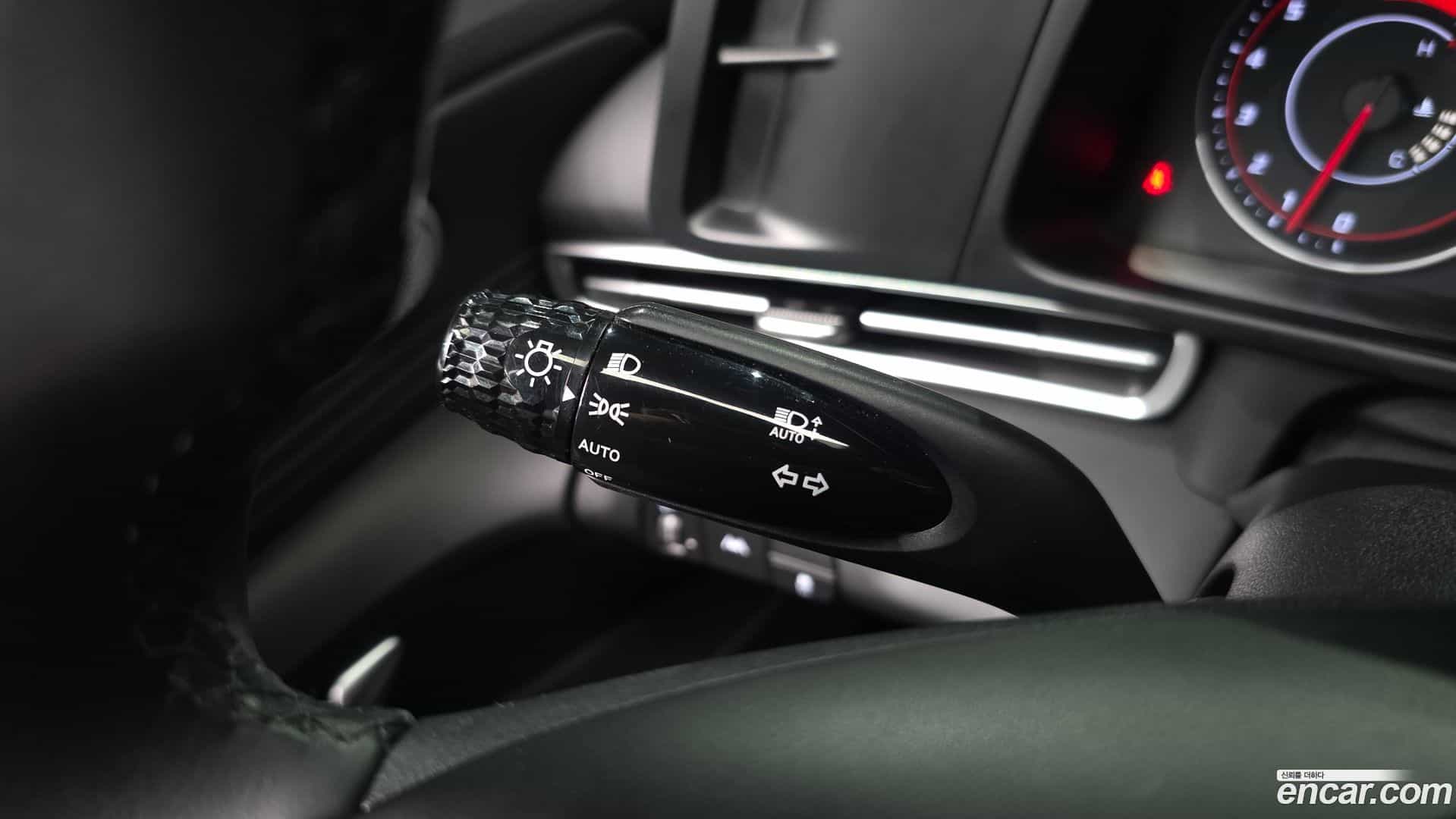 AVANTE Hyundai 2021.2-OPTION-023