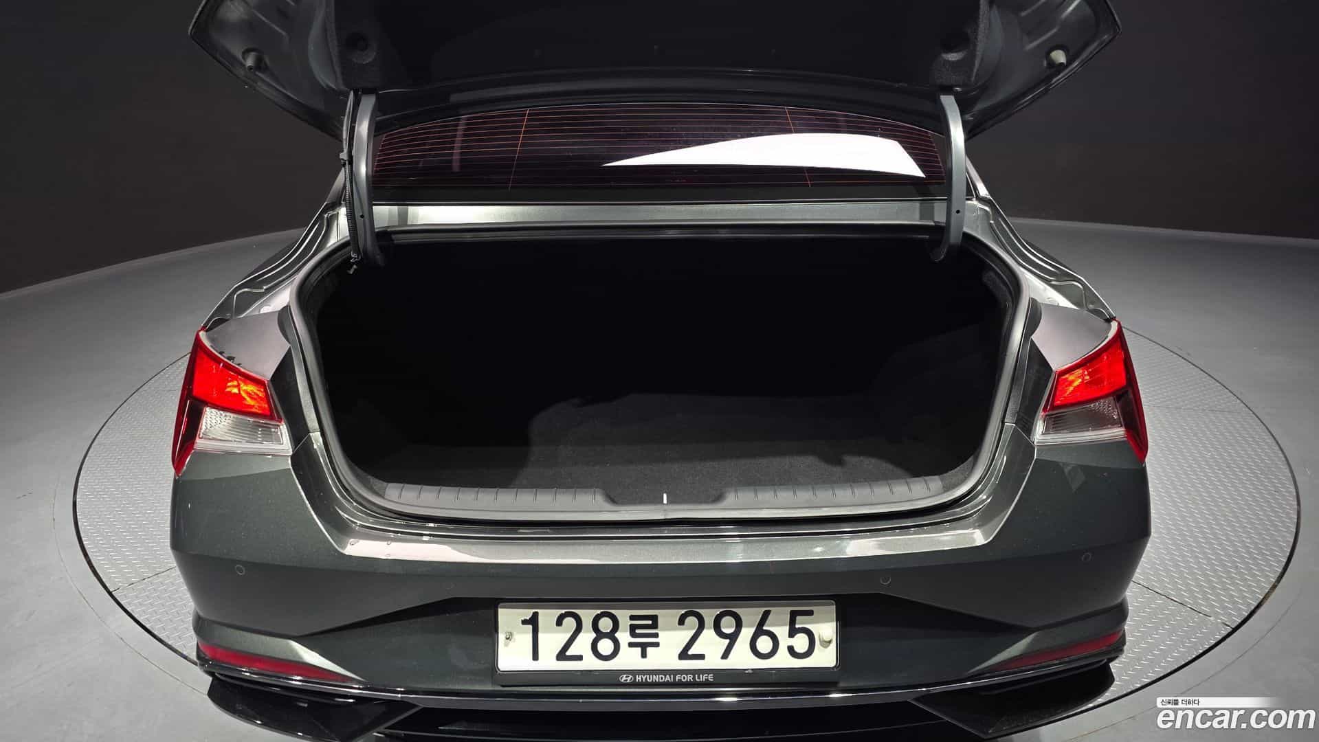 AVANTE Hyundai 2021.2-OPTION-024