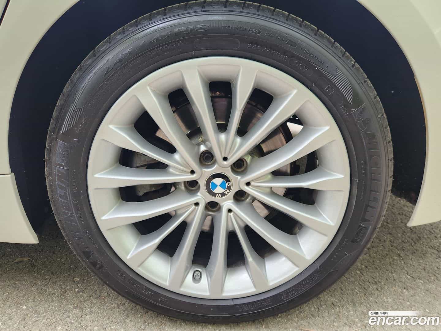 5-Series BMW 2019.5-OPTION-024
